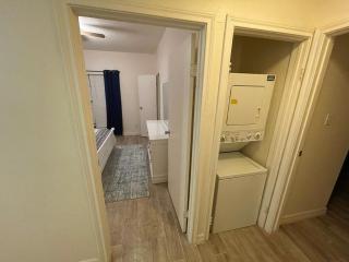 Cozy Condo Near Med Center, NRG Stadium, & Rail line - Houston - 3