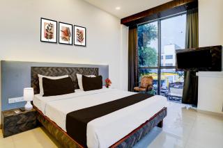 Super Collection O Sanpada Railway Junction - 0