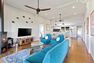 The Quince Cottage - 2 Bedrooms - 3