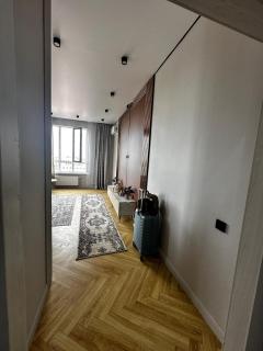 квартира в центре алматы четырёх комнатная - Almaty - 0