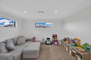 Large Modern home in Mudgee - 9