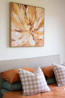 Large Modern home in Mudgee - 8