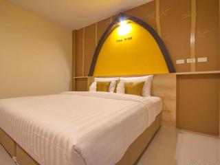 The Rice Hotel - 2