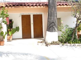 Hotel Bajo el Volcan - Cuernavaca - 5