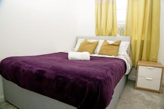 Spacious 3-Bedroom Home with Backyard - 3