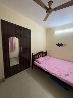 The Serene Stays - 0