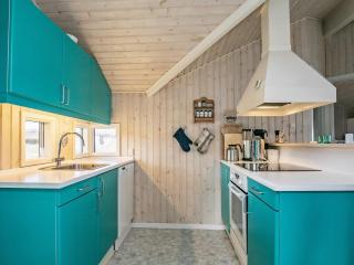 6 person holiday home in Ebberup-By Traum - Helnæs By - 5