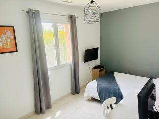 Villa climatisée avec piscine privée en Petite Camargue - 2