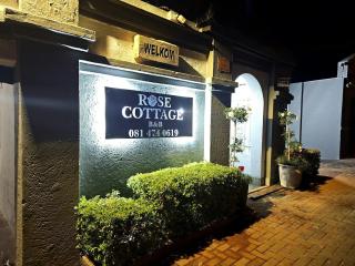 Rose Cottage - 2