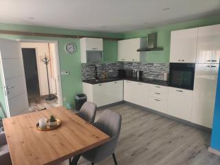 Apartman Lana - Nijemci - 0