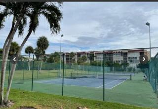 2 Br 2 Bath Waterfront Apt Walking To Beach - 4