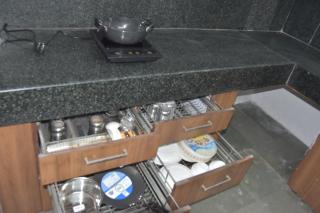 Satyabhama Homestay - Tulip - Two BHK luxury apartment - 6