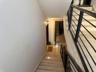 The view - Māḩiş - 3