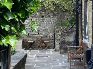 Brook Cottage - Holmfirth - 8