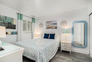 1402 Waters Edge Resort condo - 3