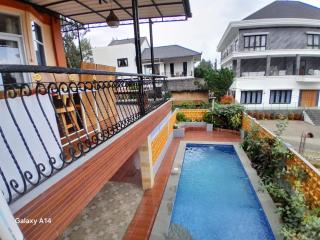Villa Istana Bunga Lembang - Tegalharendong - 0