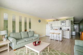 0710 Waters Edge Resort condo - Myrtle Beach - 7