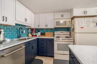 0612 Waters Edge Resort condo - 4