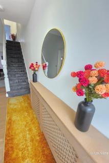 Four Bed-Room with 2 Ensuite - Birkenhead - 8