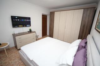 Tirana Center Apartment - Tirana - 5