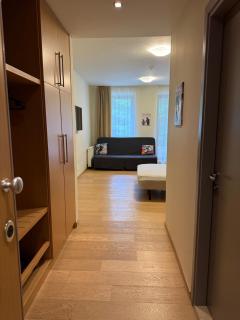 Private Studio 4 pax in Euphoria Club - 1