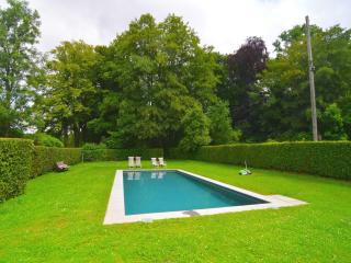 Gite with swimming pool situated in wonderful castle grounds in Gesves - Gesves - 4
