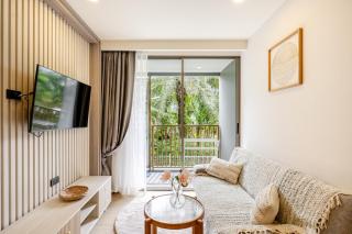 Spacious 1-BR at The Ozone Phuket BangTao Beach - 0
