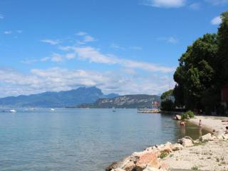 Holiday apartment near the lake, shared swimming pool - Lazise - 4