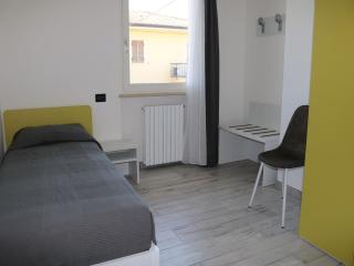 Holiday apartment near the lake, shared swimming pool - Lazise - 7