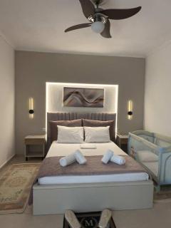 Maya Bay Luxury Apartment - Kalivia Poligirou - 5