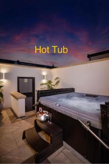 Swish Luxury Holiday Apartments - 9