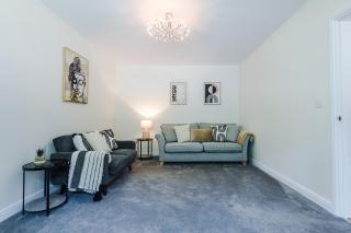 Long Term Stay 4 Bed 3 Bath & Parking Wrexham - 4