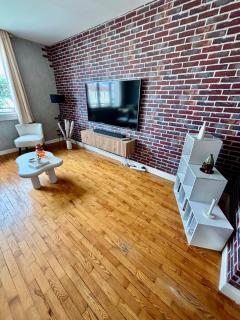 2 Chambres, Residence avec Parking ! - 4