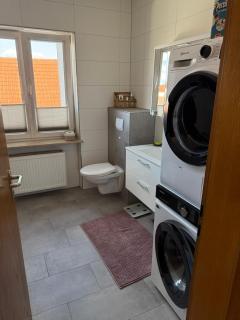 Stilvolle Wohnung mit Parkplatz - Rülzheim - 8