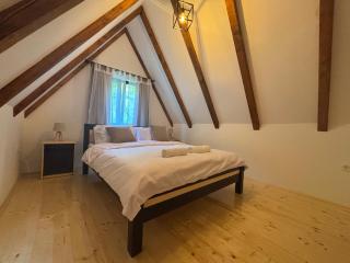 Fern Farm A-Frame Villa - 6