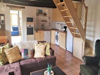 Peaceful Countryside Home - 1