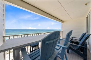 Sea Glass 404 - 5