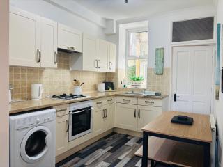 Seawards 2 bedroomed Seafront Filey - 1