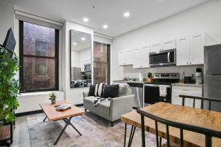 CozySuites Stunning 1BR in Downtown Pitts 44 - 2