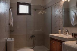 Augusta Deglova Appartment in Riga & 1BR1BD - 3