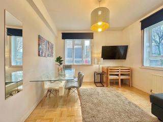 Stay in Euston - London - 1