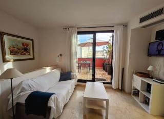 Attic apartment with beautiful views - 3