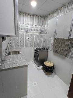 Greenfield Global Furnished Apartments - 6
