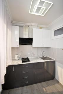 apartment in a small center near a park - 2