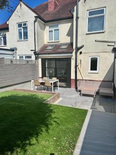 Recently renovated 3 bed home - 3
