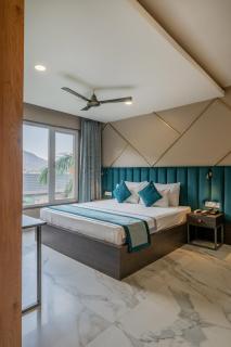 Hotel Highway King Shahpura - 6