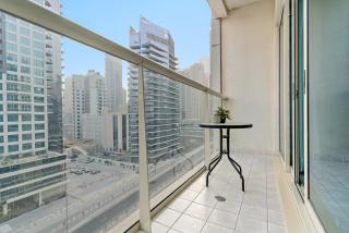 Stylish 1BR - Pool, Gym Access & City Skyline Views near JBR Beach - 6