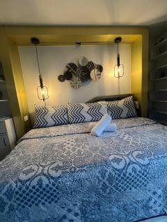 Marvinn's by LVH - 150 Newport Boulevard - Manila - 9