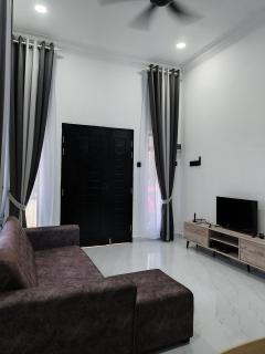 Aqilla Homestay Besut - Kampung Kuala Besut - 5