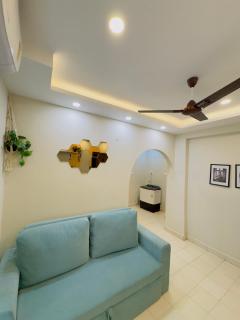 The Candolim House - Premium 1BHK Suite with Pool near Candolim-Calangute Beach - 4
